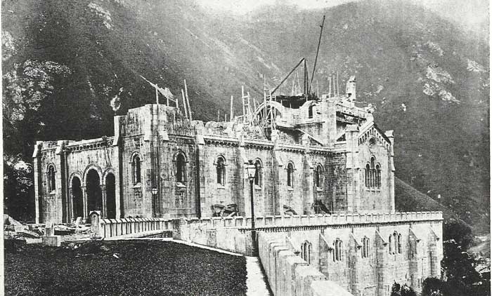 1895-la-basilica-en-construccion__.jpg