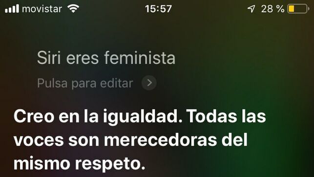 Siri, a favor de la igualdad, aunque los de Cupertino prefieren que no entre en el tema. Fuente: El Diario (https://www.eldiario.es/tecnologia/Apple-reescribio-Siri-esquiva-feminismo_0_939306660.html)