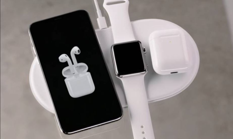 ¿Veremos algún día esta estampa? Ahora al menos hay una posibilidad. Fuente: Hipertextual (https://hipertextual.com/2017/09/airpower-apple)