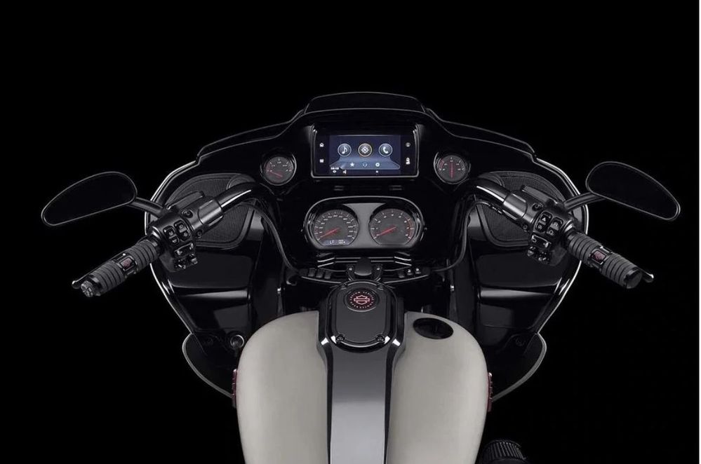 ¿Qué te parece esta sorpresa? Fuente: Motorcycle Cruiser (https://www.motorcyclecruiser.com/story/news/harley-announces-android-auto-support/)