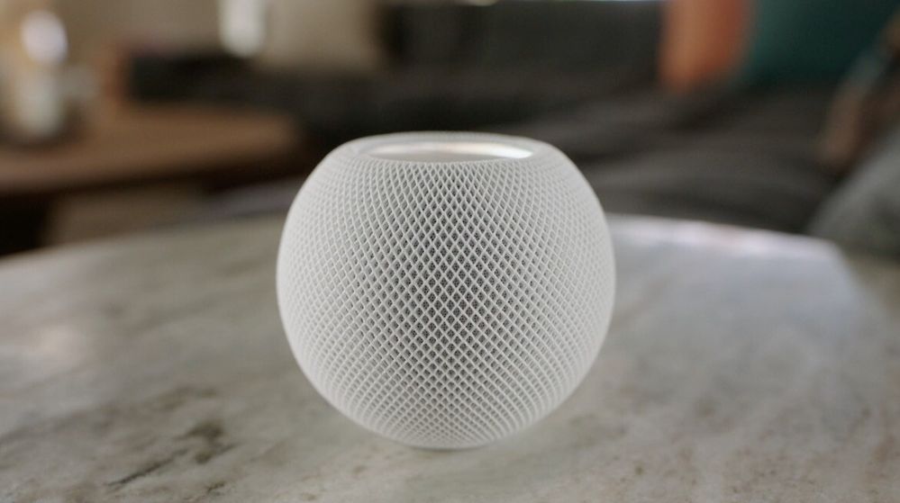 ¿Todavía no tienes uno? Fuente: Applesfera (https://www.applesfera.com/accesorios/nuevos-homepod-mini-altavoz-apple-se-reduce-gana-funciones-chips-s5-u1)