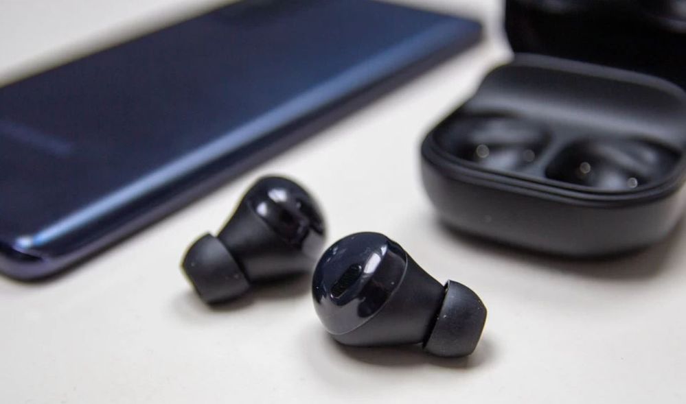 Una relación calidad-precio que te enamorará. Fuente: Pocket-Lint (https://www.pocket-lint.com/headphones/reviews/samsung/155355-samsung-galaxy-buds-pro-review)