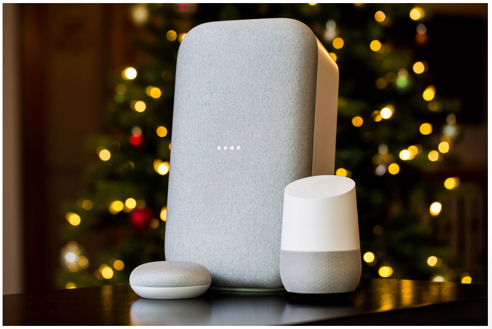 Se acerca la Navidad, un buen momento para empezar a automatizar tu casa. Fuente: CNET (https://www.cnet.com/home/smart-home/7-ways-your-google-home-celebrates-the-holidays/)