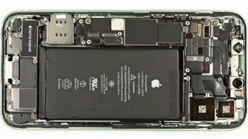 ¿Te atreverás? Fuente: GizmoChina (https://www.gizmochina.com/2020/11/24/apple-iphone-12-pro-teardown-parts/)