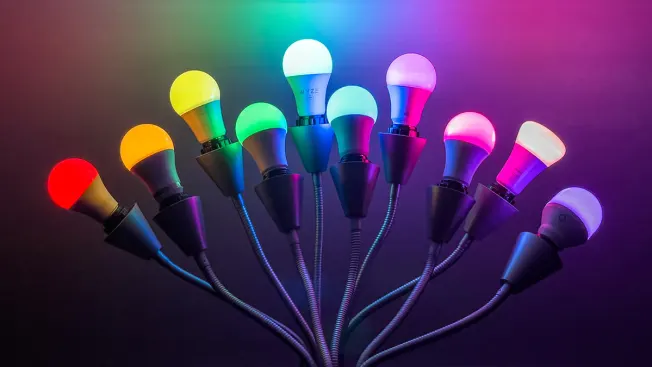 De colores. Fuente: Consumer reports (https://www.consumerreports.org/lightbulbs/best-smart-lightbulbs-a5007877095/)
