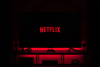 Neeeeetflix in da house. Fuente: Hipertextual (https://hipertextual.com/2022/07/netflix-audio-espacial-sennheiser)