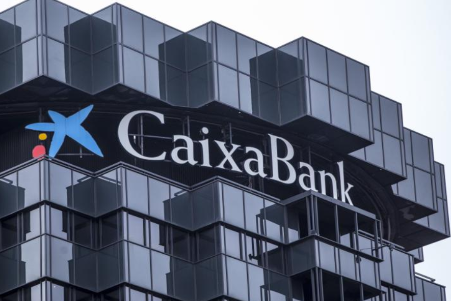 CaixaBank. Fuente: Huffington Post (https://www.huffingtonpost.es/economia/curiosa-historia-detras-estrella-logo-caixabank.html)