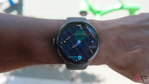 Contigo al fin del mundo. Fuente: Android Police (https://www.androidpolice.com/google-pixel-watch-3-review/)