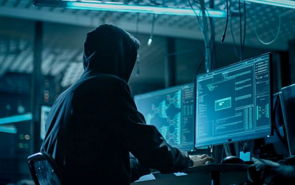 Adelántate a los hackers. Fuente: CEP (https://www.cep.eu/eu-topics/details/nis-2-richtlinie-neue-eu-vorgaben-zur-cybersicherheit-cepadhoc.html)