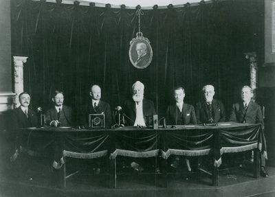 1st Transcontinental Phone Line -- First Ceremonial Call (Bell in NY) 1915.jpg.jpg